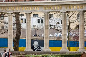 2024-03-28_Nawalni_Graffiti_Russen_Denkmal