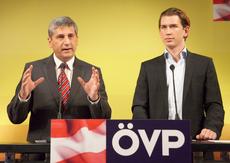 PK Spindelegger - Kurz zu  'Demokratie ausbauen - Österreich stärken'  040112